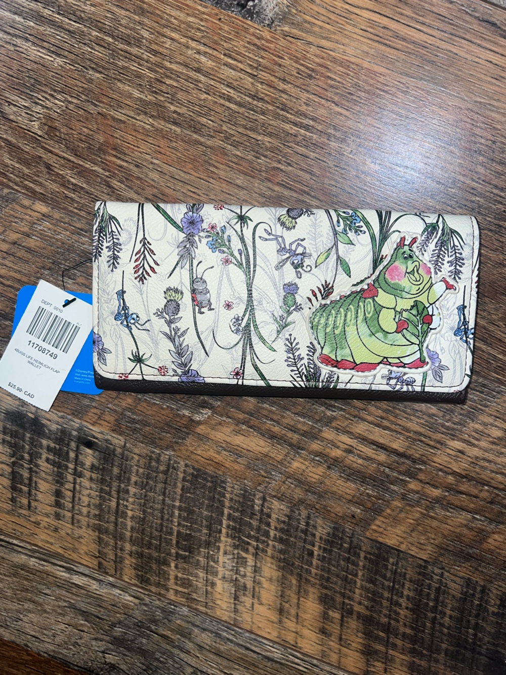 Bugs Life Print Cream Wallet